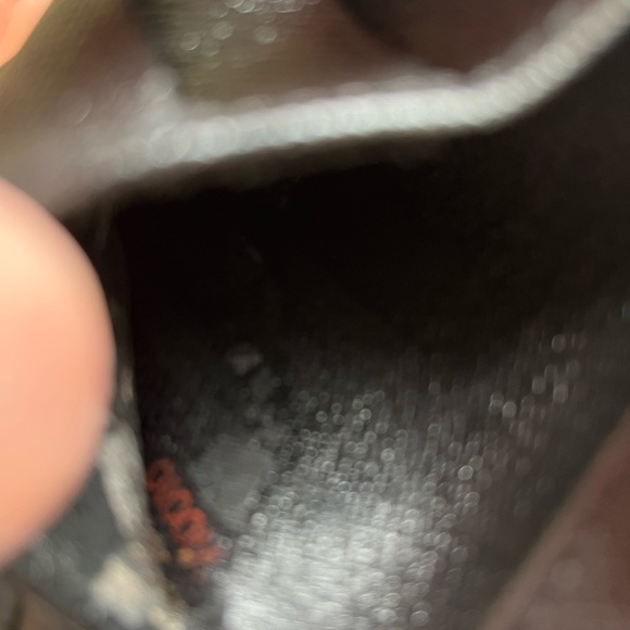 Authentic Louis Vuitton Marco Epi Leather Wallet - Picture 7 of 9